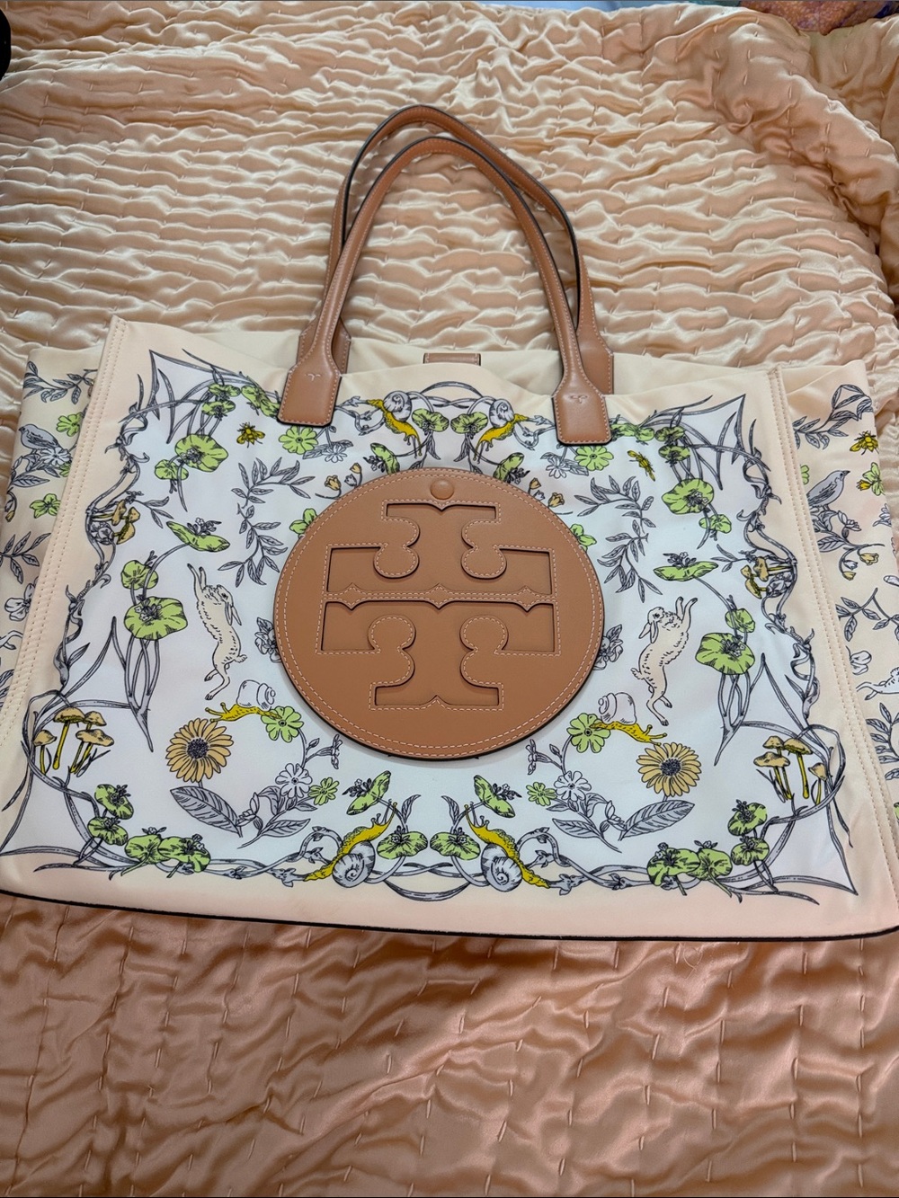 Tory Burch Ella Rabbit Field Printed Tote